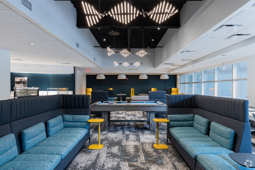 More Photos Of 371 Hoes Ln, Piscataway Office For Sale