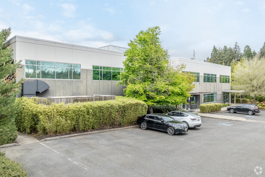 More Photos Of 6370 SW Borland Rd, Tualatin Medical For Lease