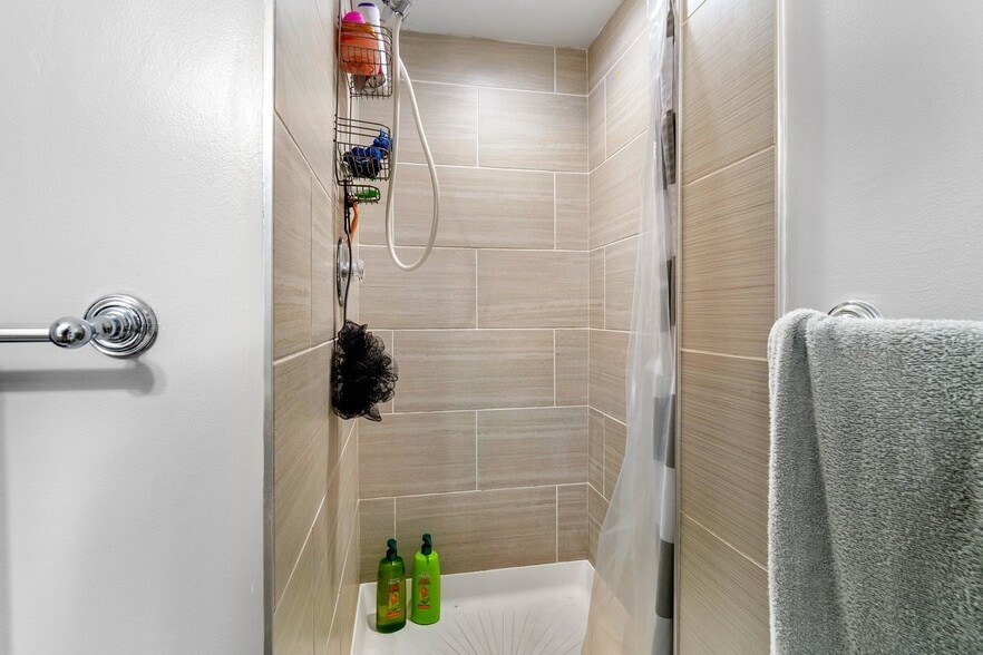 More Photos Of 1831-1837 NW 94th ave, Coral Springs Apartments For Sale