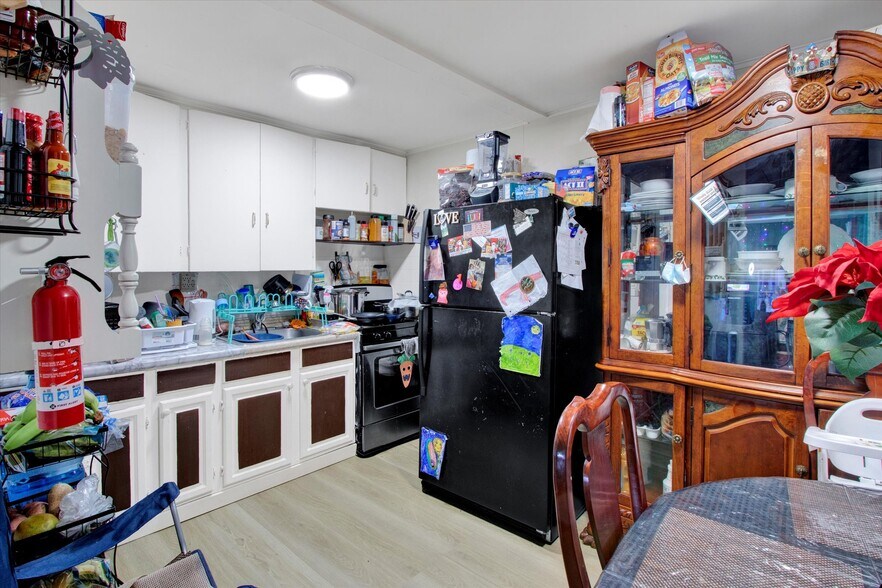 More Photos Of 238 S 5th St, Reading Apartments For Sale