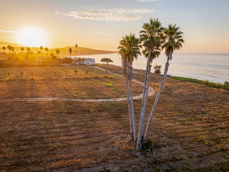 More Photos Of 5295 Shoreline Dr, Santa Barbara Land For Sale