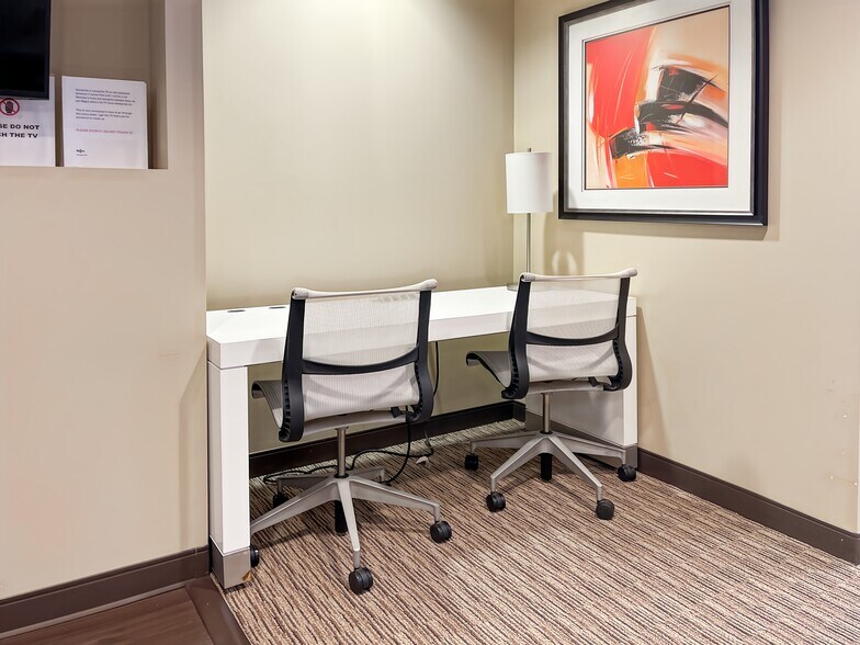 More Photos Of 1 Meadowlands Plz, East Rutherford Coworking Space