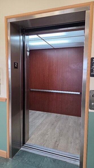 More Photos Of 11820 Miramar Pky, Miramar Medical For Lease