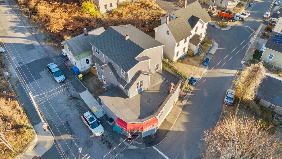 More Photos Of 54 High St, Waterbury Storefront Retail Residential For Sale