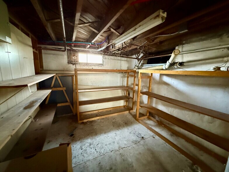 More Photos Of 10 Patchen Rd, South Burlington Storefront Retail Residential For Lease