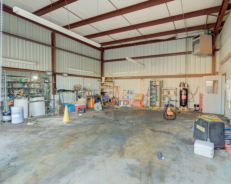 More Photos Of 1112 E Bert Kouns Industrial Loop, Shreveport Carwash For Sale