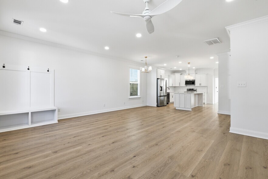 More Photos Of , Savannah Specialty For Sale