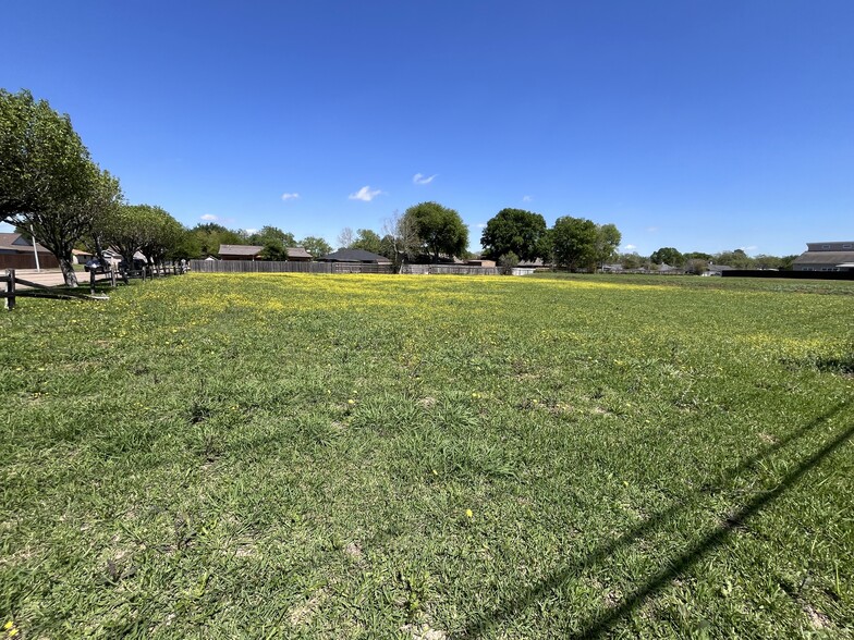 Primary Photo Of 0 Fairmont Parkway, La Porte Land For Sale