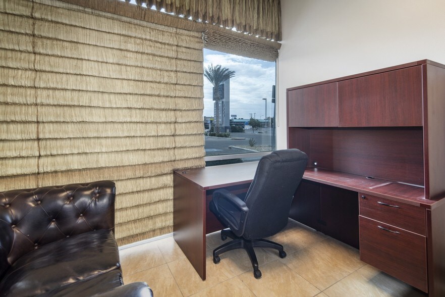 More Photos Of 1900 N Nellis Blvd, Las Vegas Medical For Lease