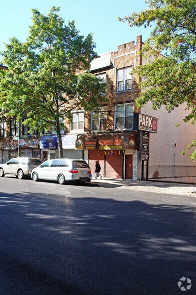 Primary Photo Of 600 Flatbush Ave, Brooklyn Storefront Retail Residential For Sale