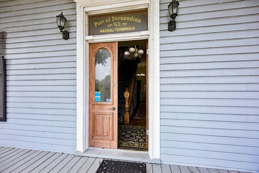 More Photos Of 501 N 3rd St, Fernandina Beach Office For Sale