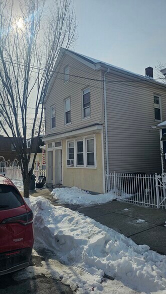 Primary Photo Of 79 Wessington Ave, Garfield Apartments For Sale