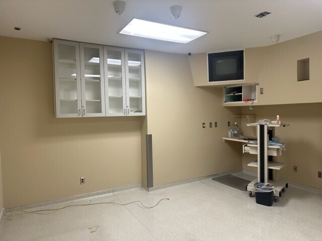 More Photos Of 11600 Wilshire Blvd, Los Angeles Medical For Lease