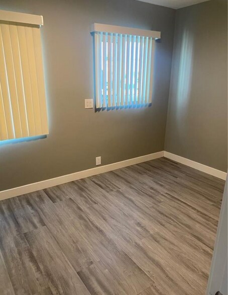 More Photos Of 405 W Broadway, Glendale Apartments For Sale