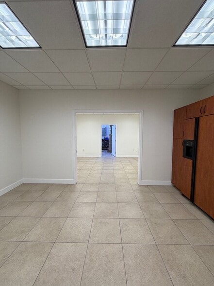 More Photos Of 16155-16155 SW 117th Ave, Miami Light Distribution For Sale
