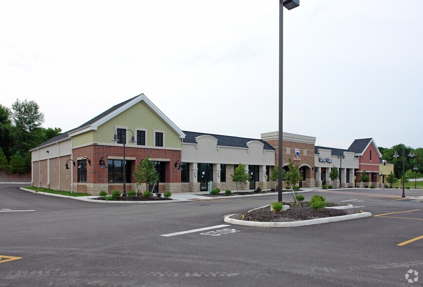 More Photos Of 3626 Medina Rd, Medina Unknown For Lease