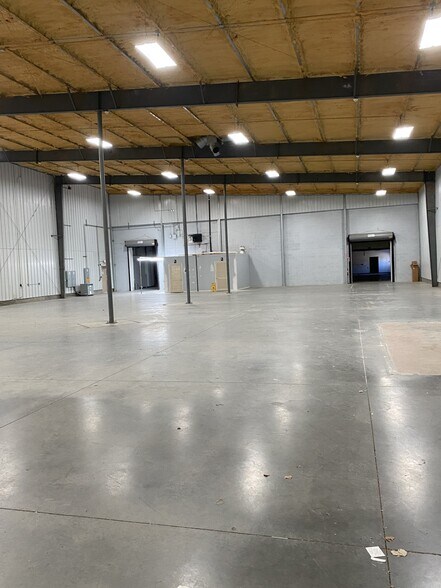 More Photos Of 14306 Industrial Rd, Omaha Light Manufacturing For Sale