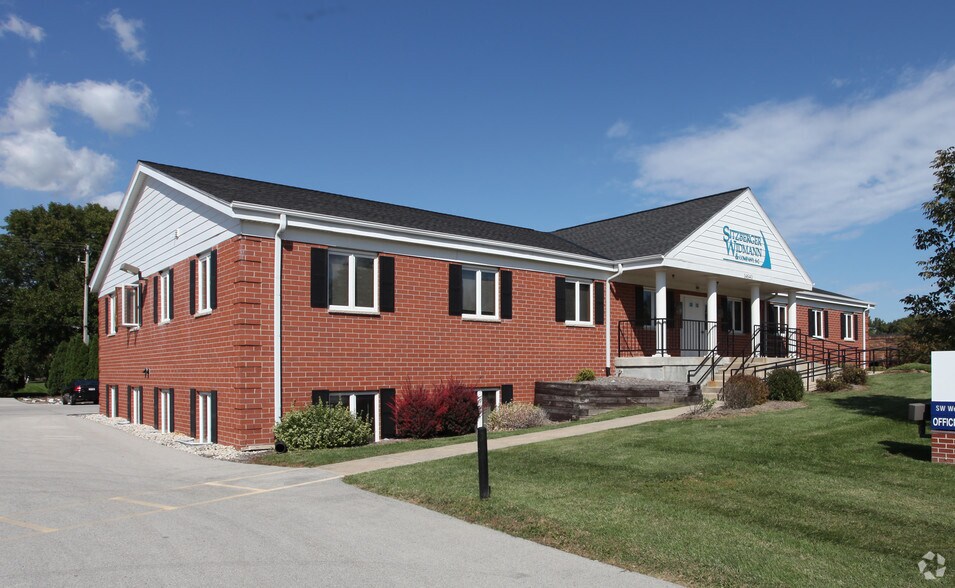 More Photos Of 14640 W Greenfield Ave, Brookfield Office Residential For Lease