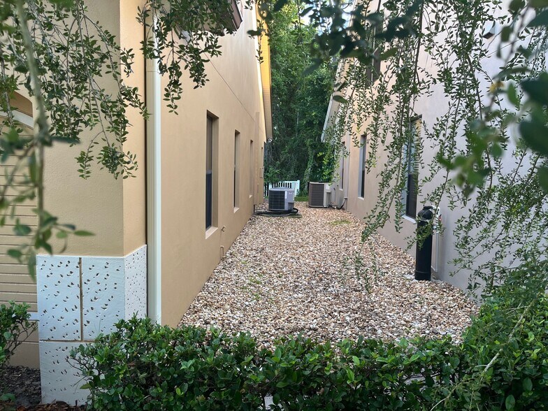 More Photos Of 1900 Town Plaza Ct, Winter Springs Medical For Sale