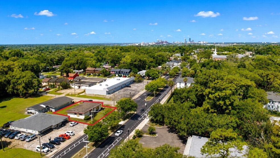 More Photos Of 6404 Arlington Rd, Jacksonville Office For Sale