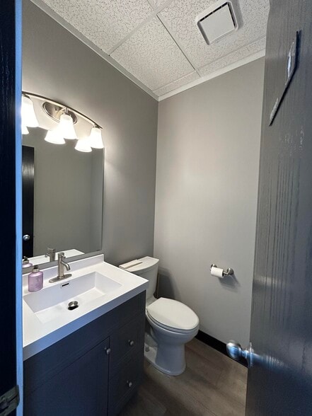 More Photos Of 6201 S 58th St, Lincoln Office For Lease