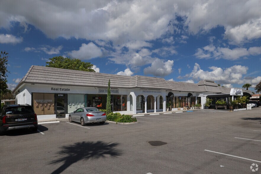 Primary Photo Of 5701 N Federal Hwy, Boca Raton Unknown For Lease