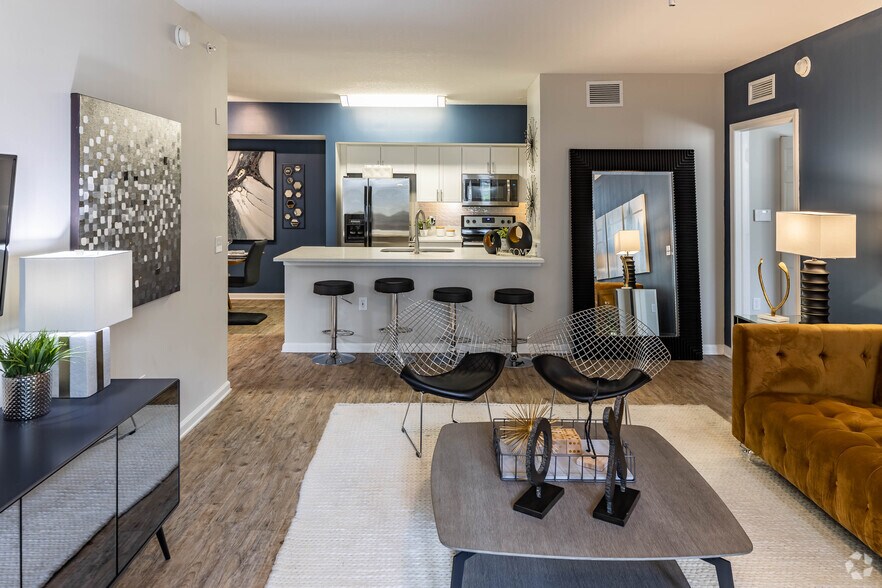 More Photos Of 3880 W Broward Blvd, Fort Lauderdale Apartments For Lease