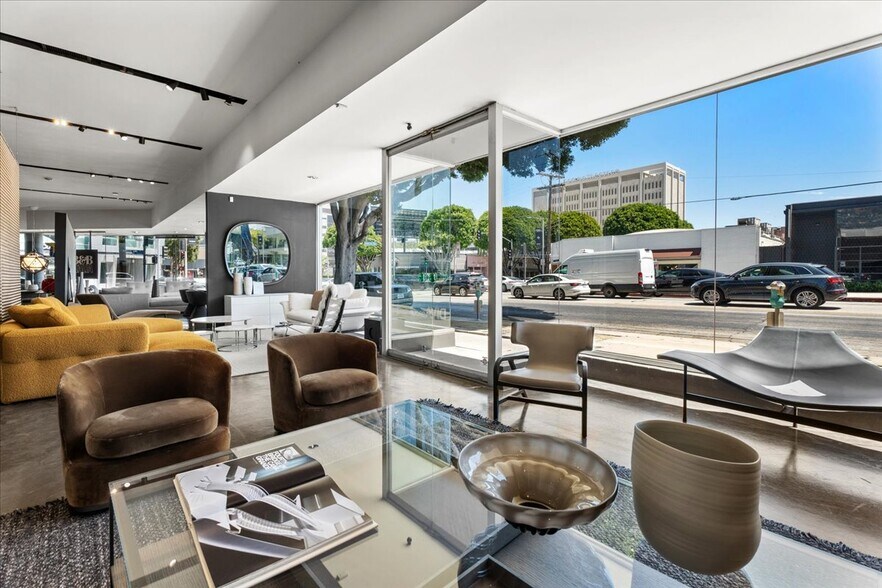 More Photos Of 8801 Beverly Blvd, Los Angeles Storefront For Lease