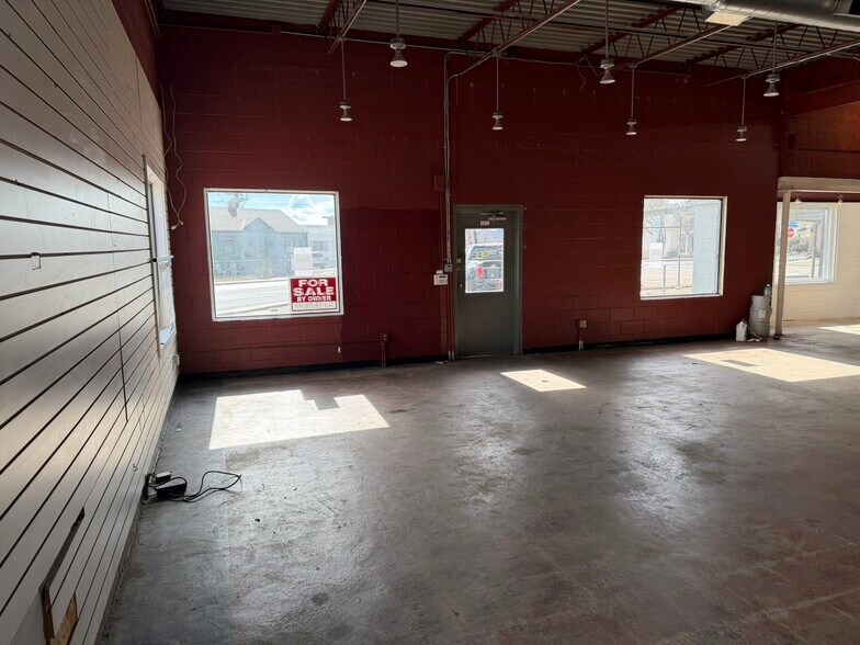 More Photos Of 7711 Grandview Ave, Arvada Freestanding For Sale