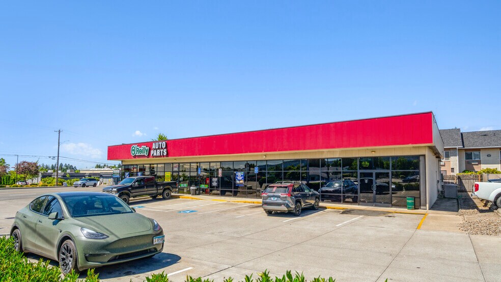 More Photos Of 2301 E Portland Rd, Newberg Freestanding For Sale