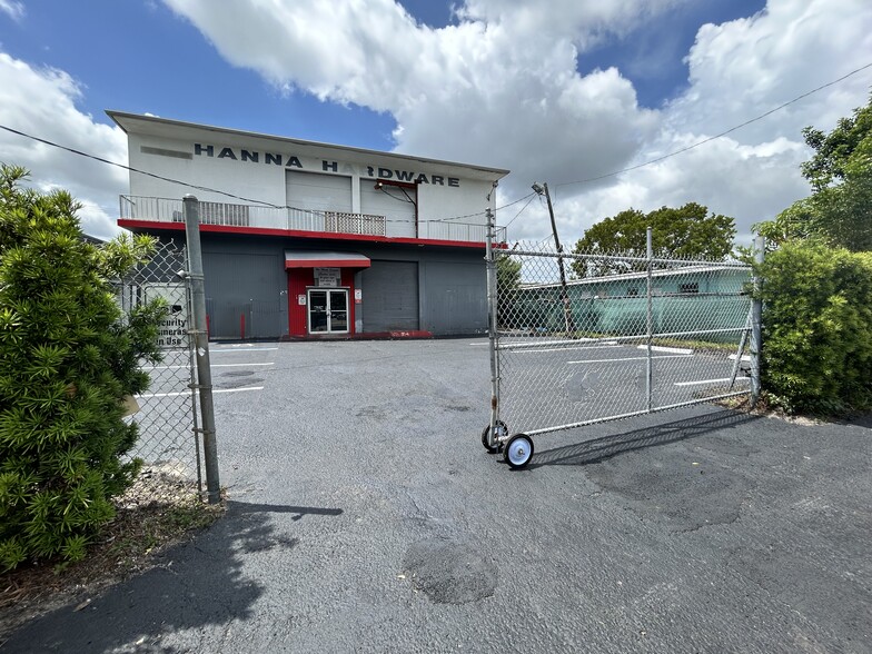 More Photos Of 4343 N Andrews Ave, Fort Lauderdale Storefront Retail Office For Sale