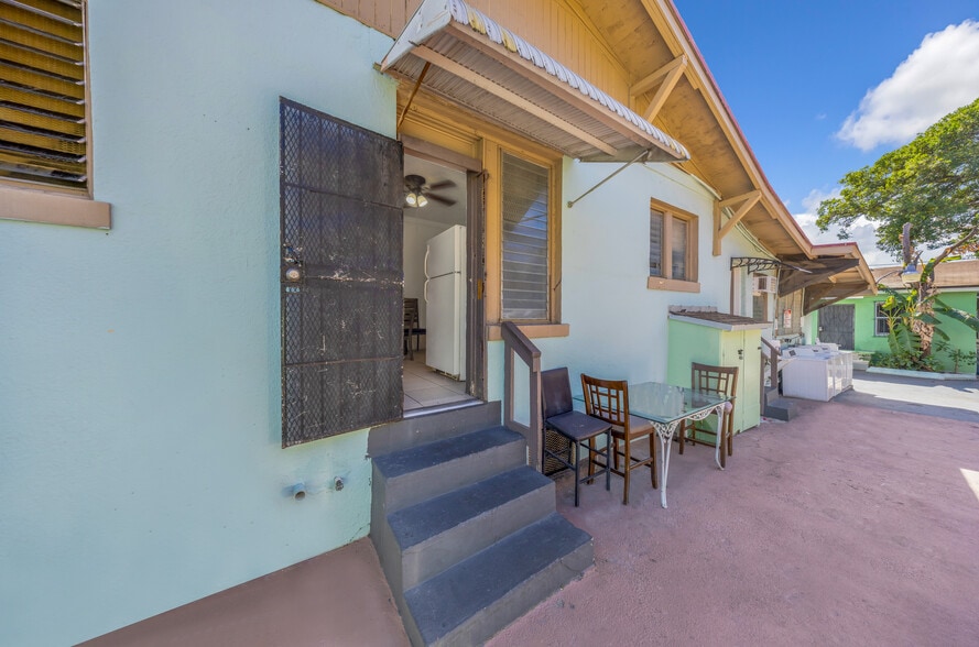 More Photos Of 1334 SW 4th St, Miami Apartments For Sale