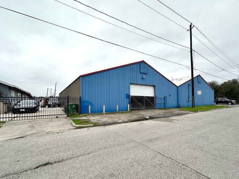 More Photos Of , Houston Unknown For Sale