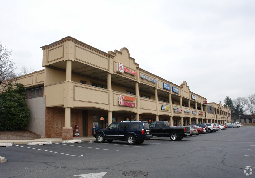More Photos Of 326 Route 22, Green Brook Storefront For Lease