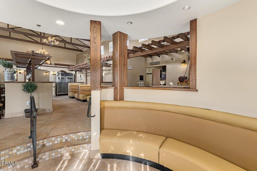 More Photos Of 125 S 10th St, Santa Paula Restaurant For Lease