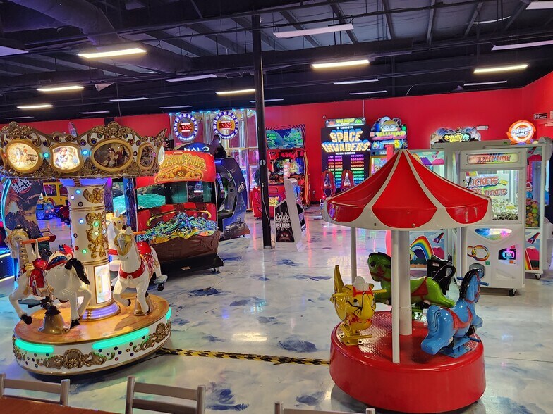 More Photos Of 5485 New Jesup Hwy, Brunswick Storefront For Sale