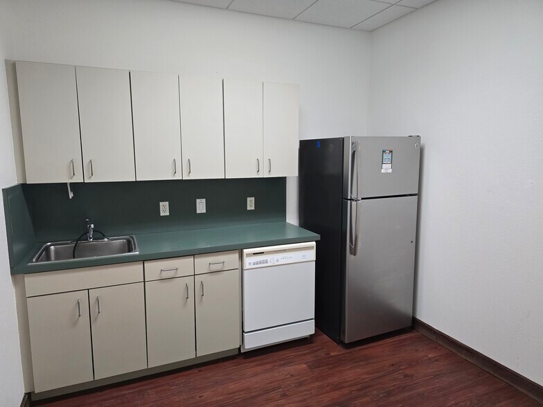 More Photos Of 1351 Sawgrass Corporate Pky, Sunrise Loft Creative Space For Lease