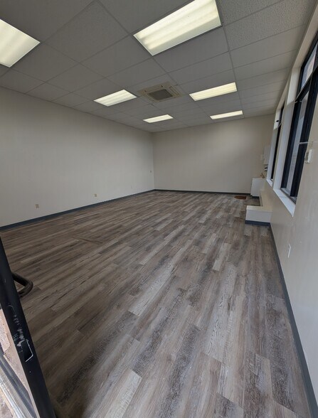 More Photos Of 64 Kukui St, Wahiawa Fast Food For Lease