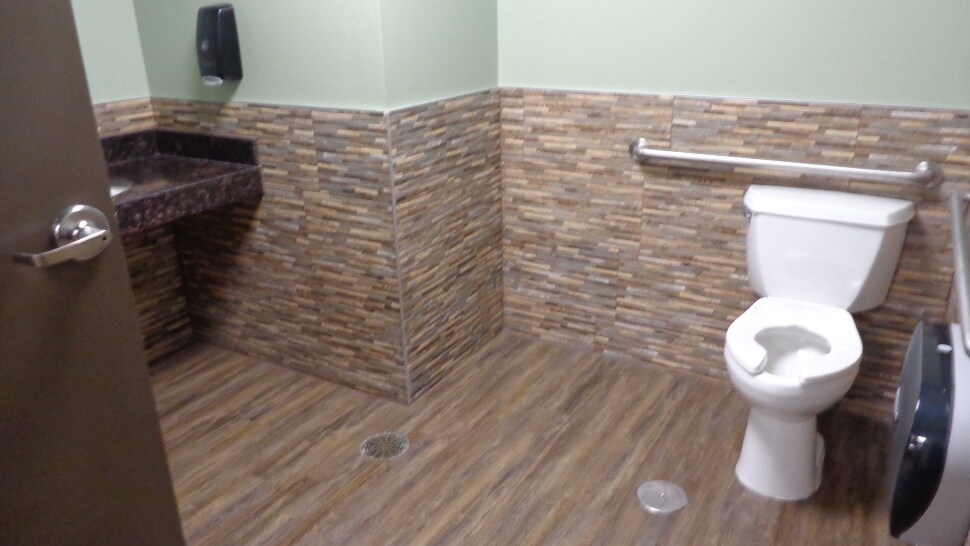 More Photos Of 6839-6855 Spring Valley Dr, Holland Medical For Lease