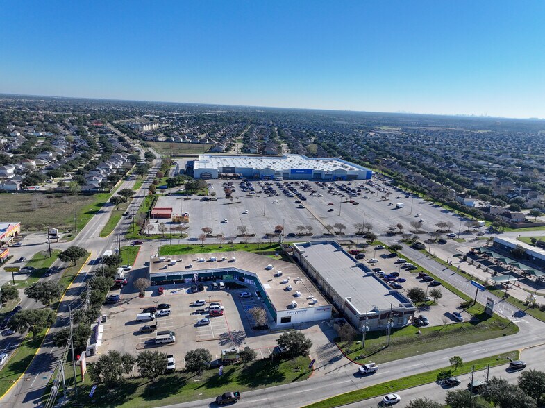 More Photos Of 6078 N Fry Rd, Houston Unknown For Lease