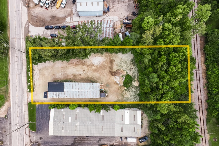 More Photos Of 520 S River St, Batavia Warehouse For Sale