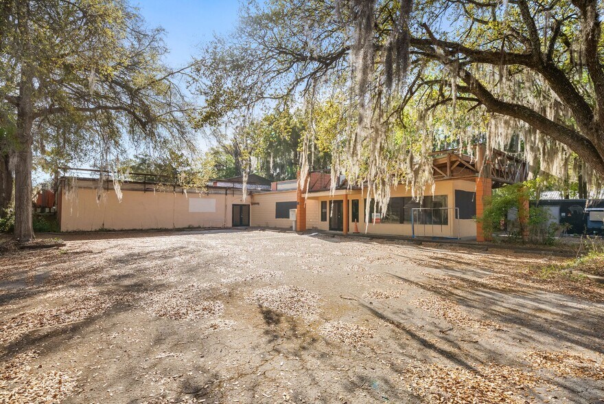 More Photos Of 519 NW 10th Ave, Gainesville General Retail For Sale