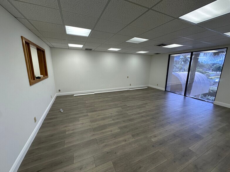 More Photos Of 1300 N Federal Hwy, Boca Raton Medical For Sale