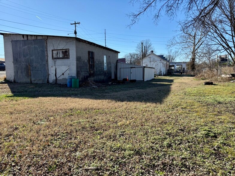 More Photos Of 1029 Woods Ferry Rd, Gallatin Land For Sale