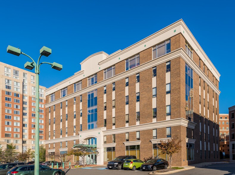 More Photos Of 2121 Eisenhower Ave, Alexandria Office For Lease