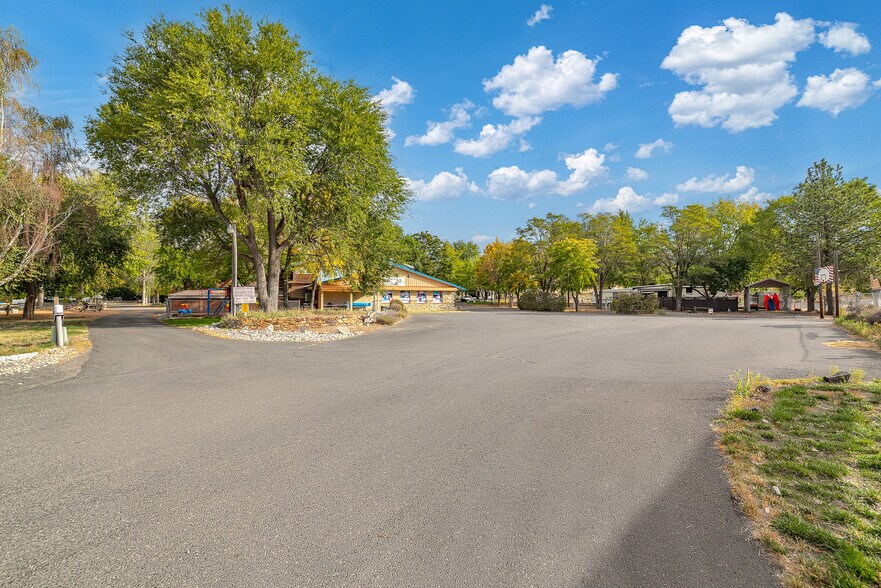 More Photos Of 44892 State Route 21 N, Wilbur Trailer Camper Park For Sale