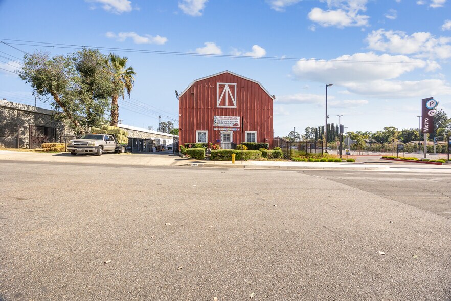 More Photos Of 150 S Monte Vista Ave, San Dimas Loft Creative Space For Sale