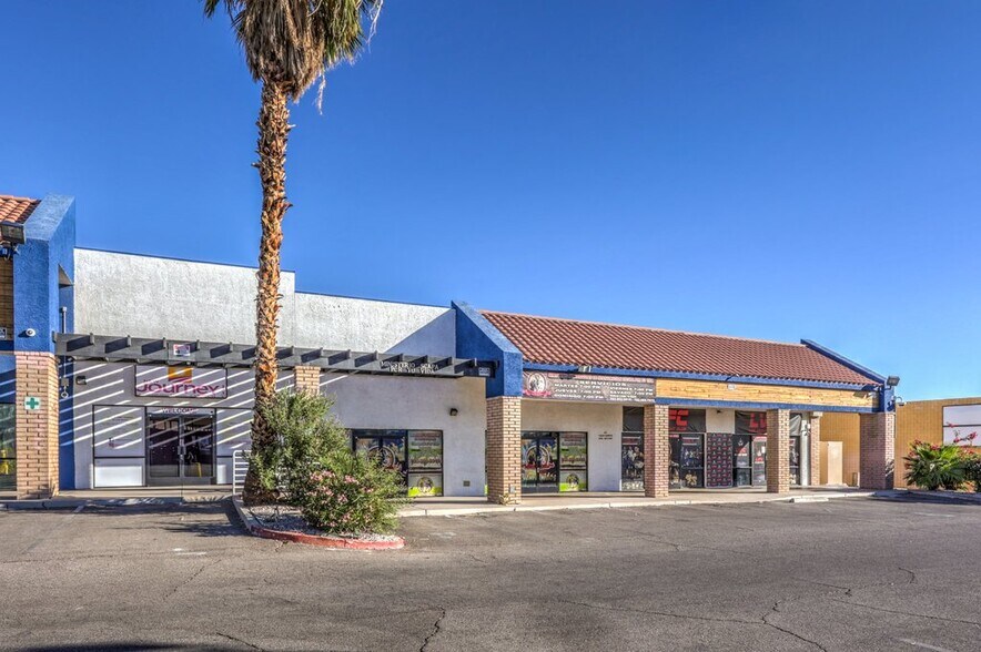 More Photos Of 4640 E Flamingo Rd, Las Vegas Storefront Retail Office For Lease