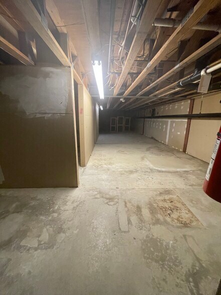 More Photos Of 12 N Black Horse Pike, Runnemede Storefront Retail Residential For Lease