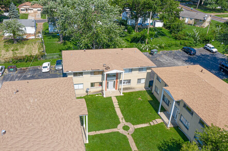 More Photos Of 103-151 Shepley Dr, Saint Louis Apartments For Sale